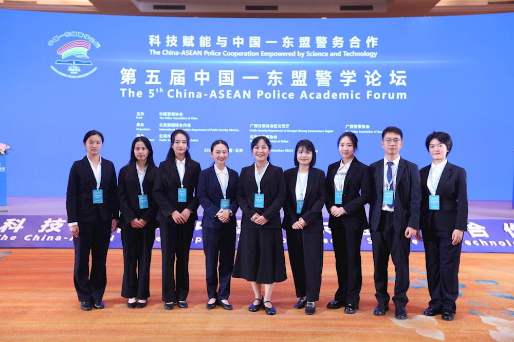 【黨代會(huì)巡禮】外國語學(xué)院 服務(wù)涉外法治建設(shè) 以語為橋勇?lián)姑?會(huì)務(wù)會(huì)展服務(wù)